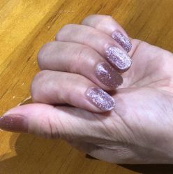 -吉吉靓甲美睫