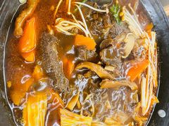 -霄汉牛三鲜湖北砂锅菜(万松园2店)