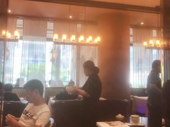 大堂-尘香•传统川菜(创汇首座店)
