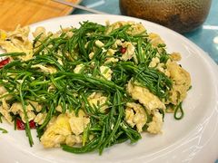 -乡村馕坑肉·烧烤·新疆菜·本地人更爱吃(阿勒泰首店)