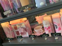 零售区-星巴克(来福士办公楼店)