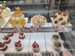 -花花卷卷·鲜食蛋糕(静安久光百货店)