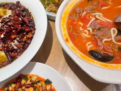 -严记小天府酸菜鱼(西四路店)