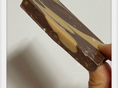 海盐焦糖牛奶黑巧-Laderach 莱德拉(上海环贸iapm店)