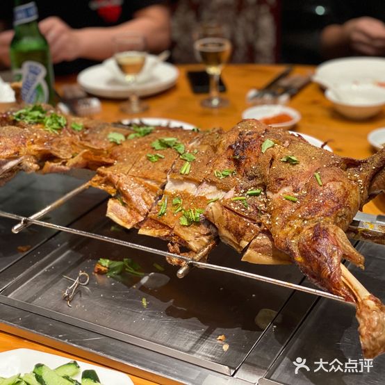 润禾烤全羊