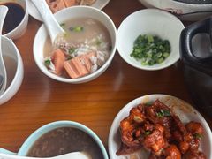 -莲餐厅·湖北菜·潜江小龙虾店(愚园路店)