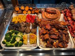 -黑金·寻焰自助百汇·烤肉·火锅(中街店)