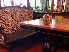 靠窗位-热度餐厅(老佛爷店)