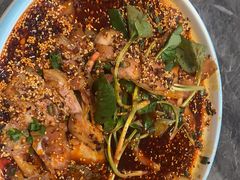 -有红鸡毛店·川菜(建设路店)