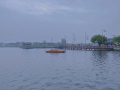 -鹅湖玫瑰文化园