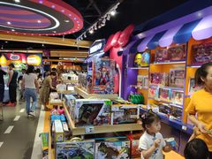 -爱玩嘉年华(龙湖杭州金沙天街店)
