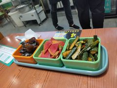 凉菜拼盘-满兴咱妈烀饼铁锅炖(兰州北街店)