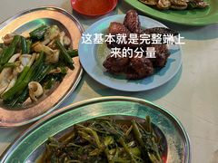 -黄亚华小食店(Jalan Alor)