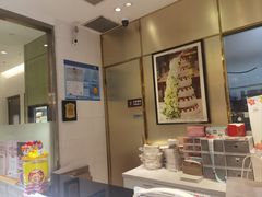 -花花卷卷·鲜食蛋糕(静安久光百货店)
