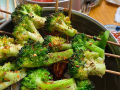 烤西兰花-炒豆合作社(东四总店)