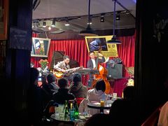 -东岸Cafe 爵士俱乐部