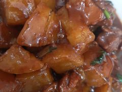 土豆烧牛腩-华春餐馆(鱼山路店)