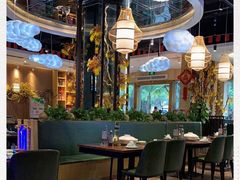 大堂-龙泉人椰子鸡·糟粕醋·地标海南菜(龙昆南店)