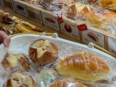 -小飞象面包公社(珠江路金鹰店)