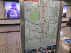 -体育场(地铁站)