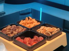 -唯爱KTV聚会餐厅(仙林东城汇店)