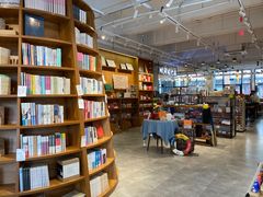 -时间行者书店(新安店)