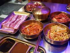 -釜山火炉·海鲜烤肉(紫藤路店)