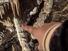 -波斯托伊纳溶洞