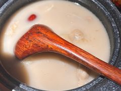 老妈蹄花-麻六记(新天地店)