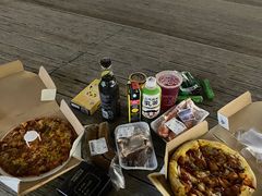 -达美乐比萨(南京路店)