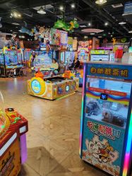 -卡通尼乐园(新达汇三林店)
