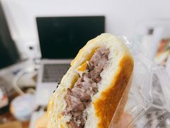 红豆面包-富贵面包公司(运河店)