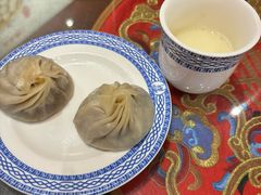 -笑来喜馄饨小笼工坊(通扬路店)