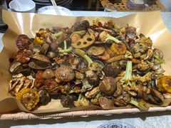 -东来菜馆•手抓海鲜家常菜•海鲜锅贴(鸽子窝店)