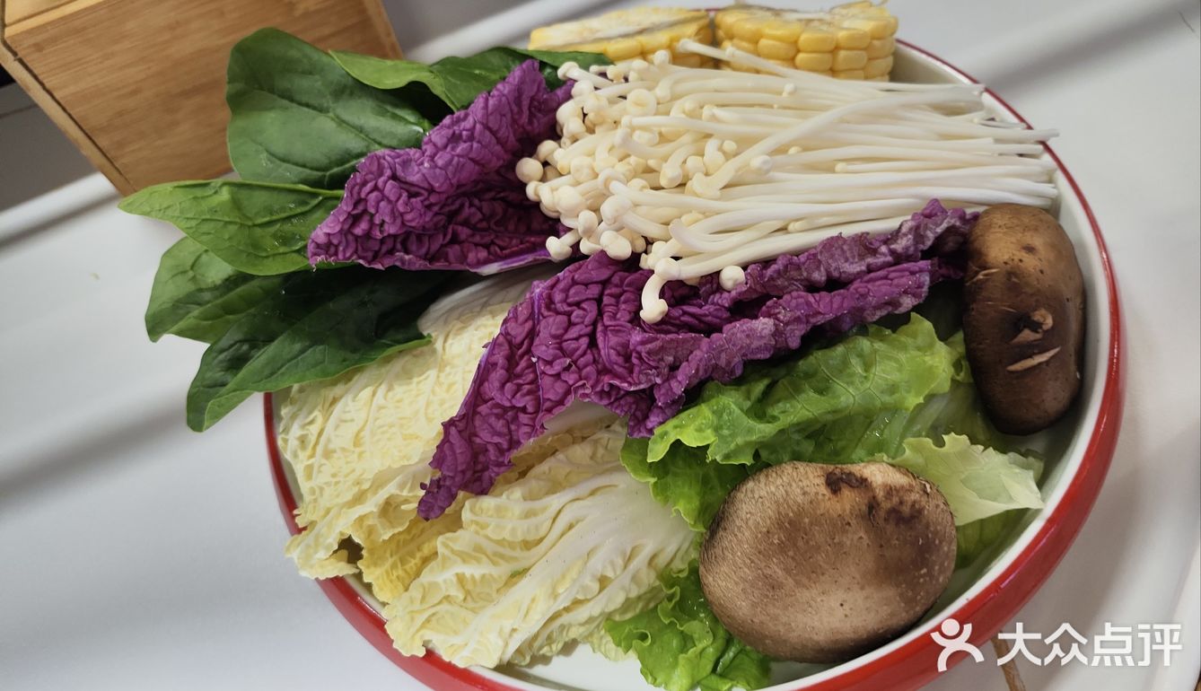 好吃不贵的罗宋汤牛肉火锅