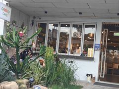 -ommo cafe(半岛城邦店)