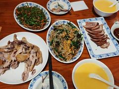 -老天桥酱肉烧饼夹肘子(天桥店)