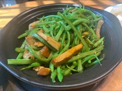 砂锅扁豆丝-局气烤鸭·北京菜(前门店)
