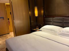 -中山利和希尔顿酒店