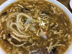 酸辣汤面（鸡丝）-台北楚楚园馅饼粥(虹桥南丰城店)