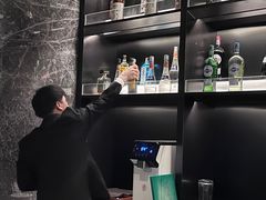 -星河吉酒店-BOND大堂吧·咖啡·简餐