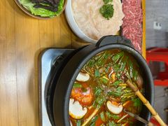 -黔多多贵州夺夺粉酸汤火锅