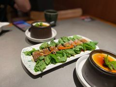 薄荷牛肉卷-云海肴·汽锅鸡·云南菜(高德置地店)