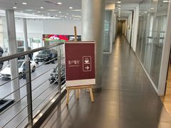 -天津波士信达奔驰4S店(卫津南路店)