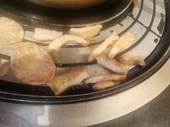 -阿山卓·野生菌火锅·纳西火塘烤肉