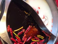 骨汤鸳鸯锅-山城辣妹子(定福庄店)