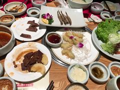 -萨拉伯尔水源素问店·韩国宫廷料理(人民路店)
