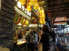 -八一路好吃街(雨田商务大厦店)