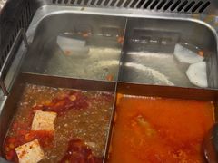 -海底捞火锅鲜切牛肉主题店(长寿路店)