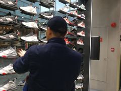 -李宁(大宁国际旗舰店)